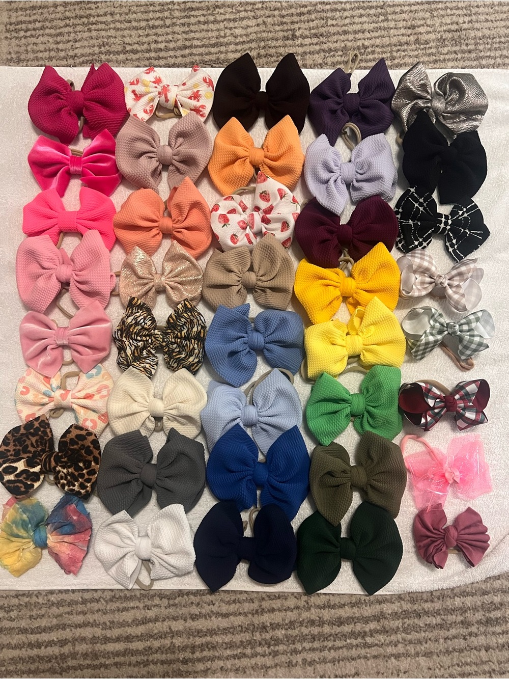 40 Soft stretch headband bows
